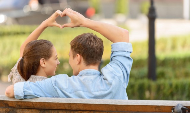 乘联分会:7月1-27日全国乘用车市场零售144.5万辆 同比增9% 环比降19%