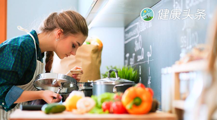 医我看丨晒背真能补气血？先辨体质！注意时段！