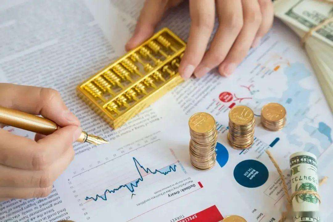 市领导到覃塘区特殊教育学校调研
