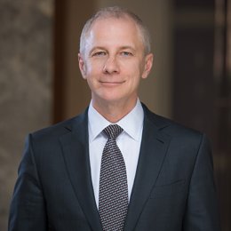 新疆市场监管局开展危险化学品生产企业调研和产品质量安全“回头看”