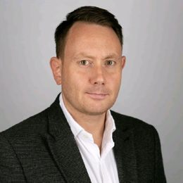 Arm(ARM.US)扩大AI研发投资导致短期利润下滑 Q2展望不佳引发盘后股价暴跌逾8%